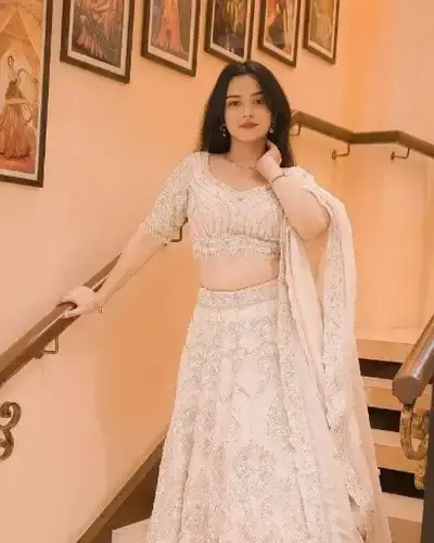 Escort Lapung